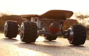 Inoltre, sicuramente più fresco si trasforma addobbato con decalcomanie.